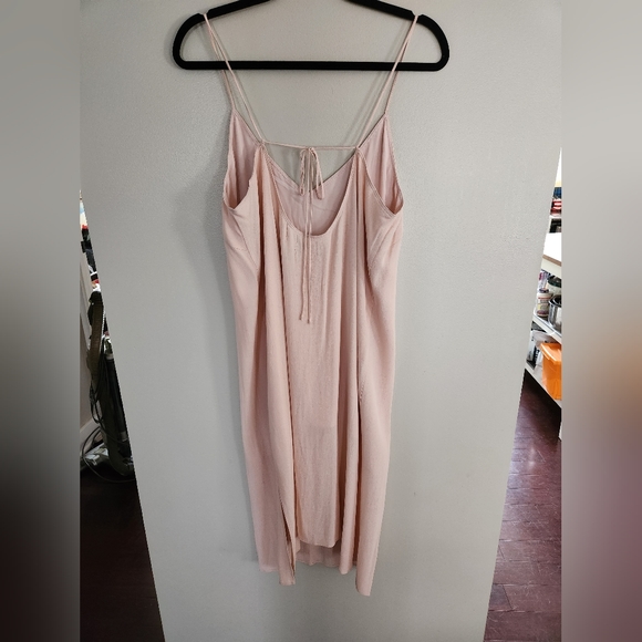 Aritzia Felicity dress - Picture 4 of 6
